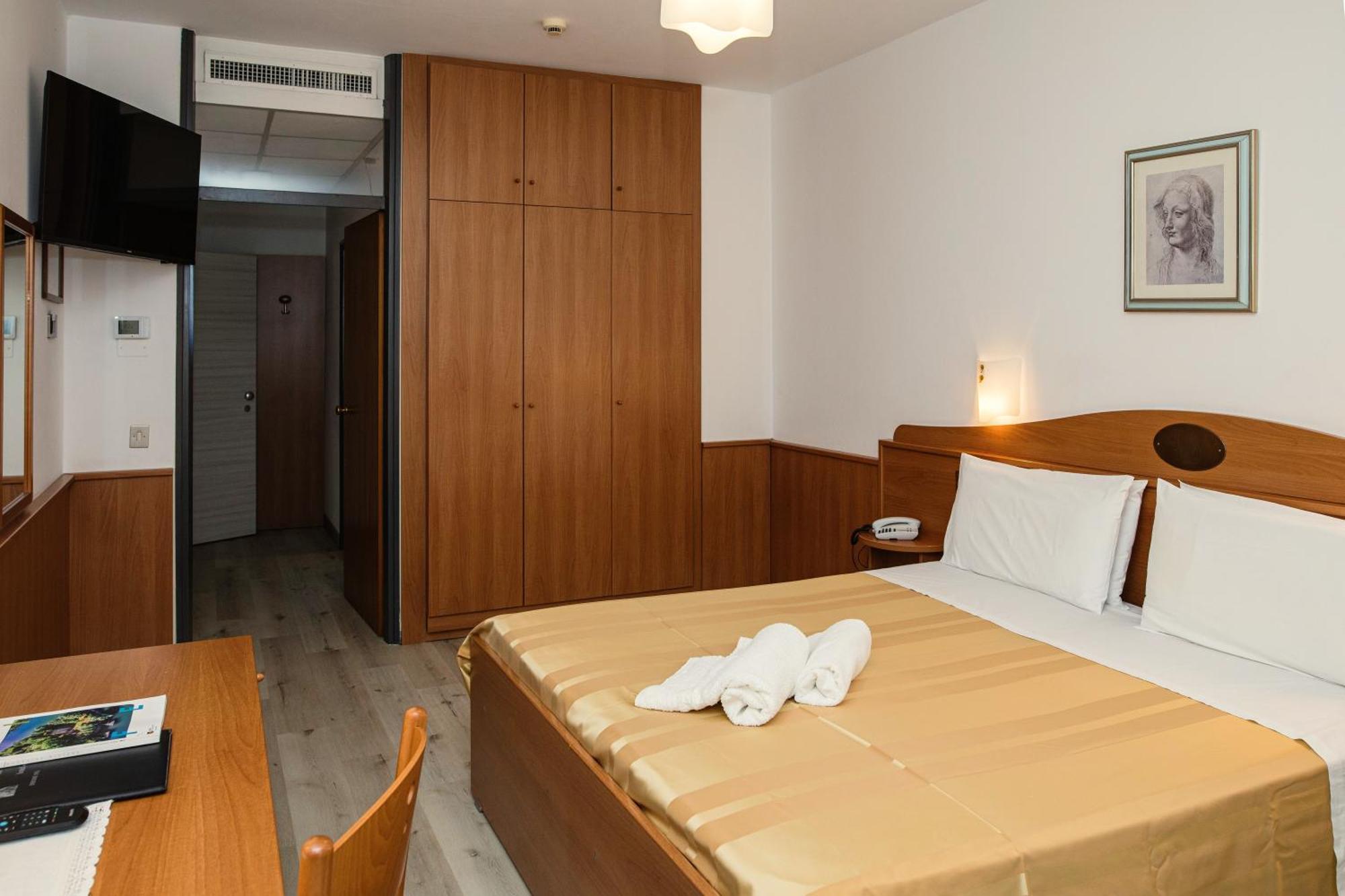 Hotel Leonardo Da Vinci Wellness Spa Μπιμπιόνε Εξωτερικό φωτογραφία