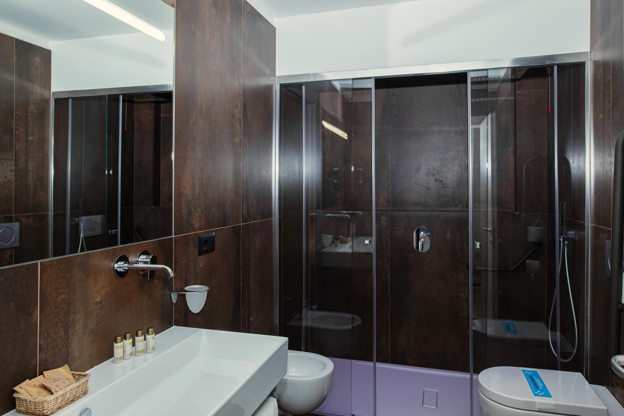 Hotel Leonardo Da Vinci Wellness Spa Μπιμπιόνε Εξωτερικό φωτογραφία