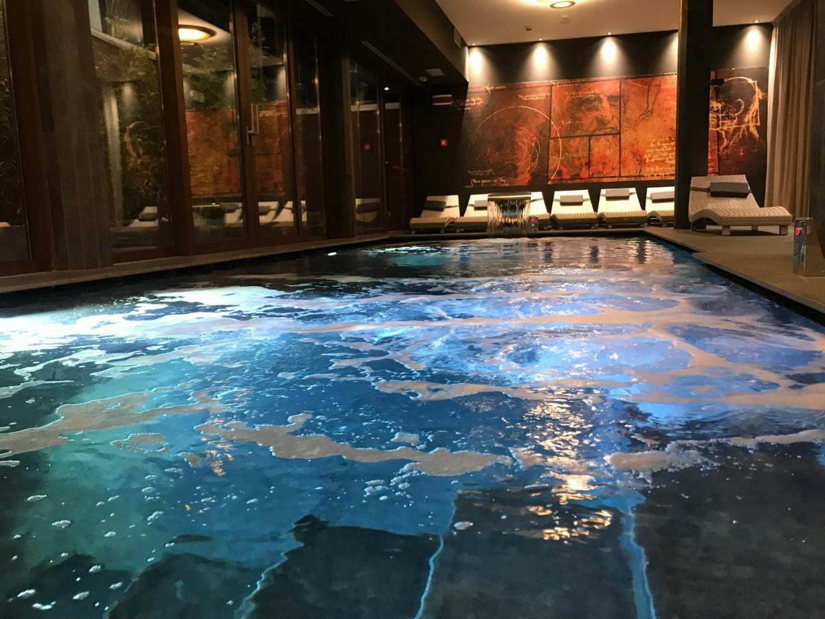Hotel Leonardo Da Vinci Wellness Spa Μπιμπιόνε Εξωτερικό φωτογραφία