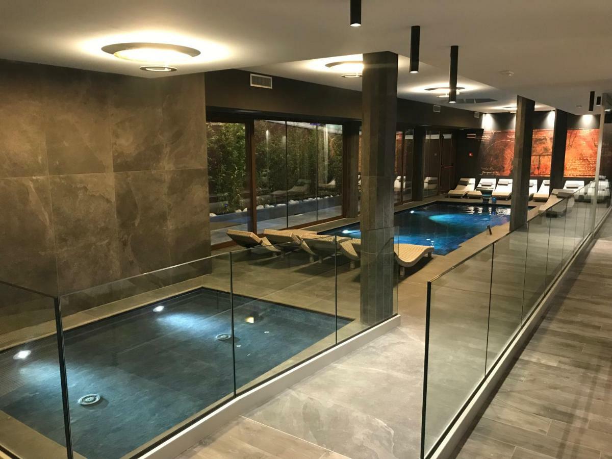 Hotel Leonardo Da Vinci Wellness Spa Μπιμπιόνε Εξωτερικό φωτογραφία